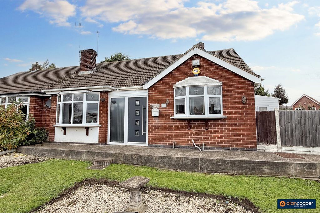 Property photo 1 of 15 4664601