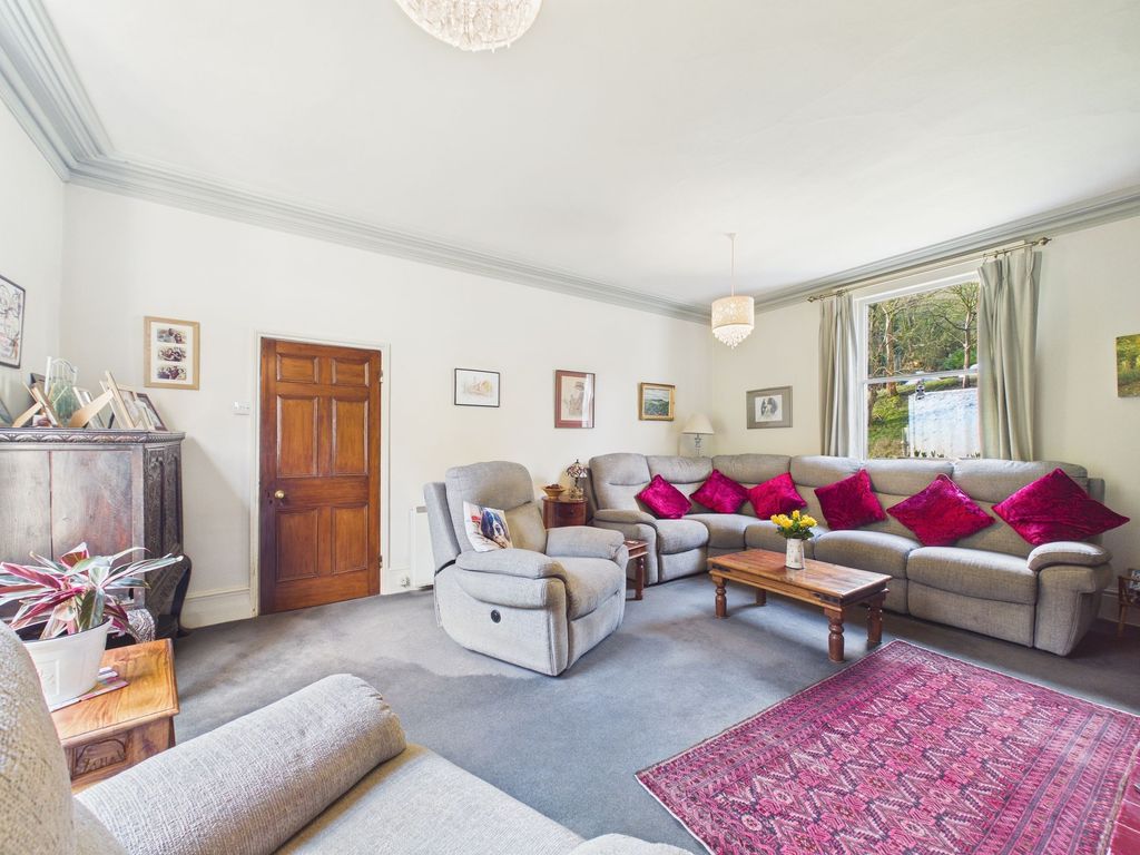 Property photo 2 of 50 Sitting Room