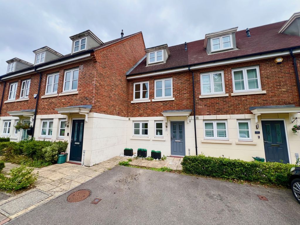 Property photo 2 of 16 New Pic 15