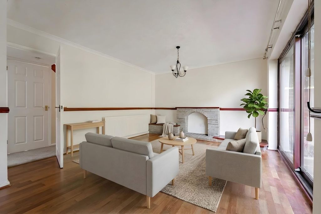 Property photo 3 of 16