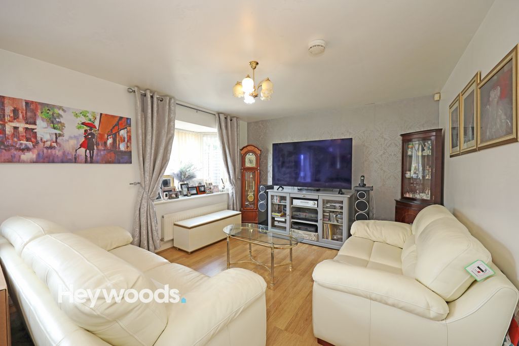 Property photo 2 of 40 0F1A3343
