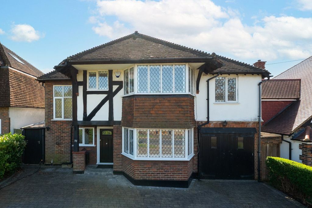 Property photo 3 of 37 Picture No. 13