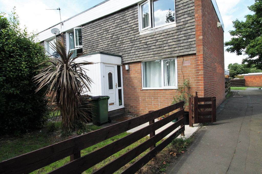 Property photo 1 of 7