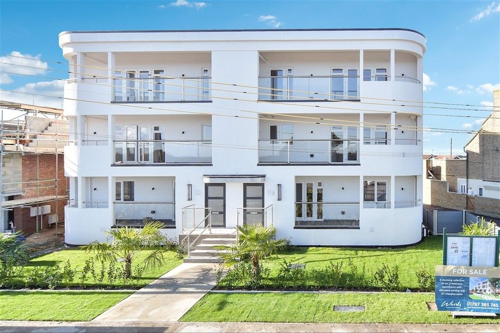 Property photo 2 of 14 External (Web)