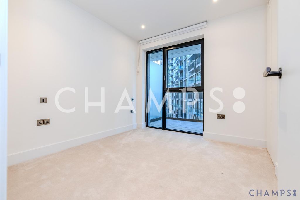 Property photo 2 of 11 Gallery