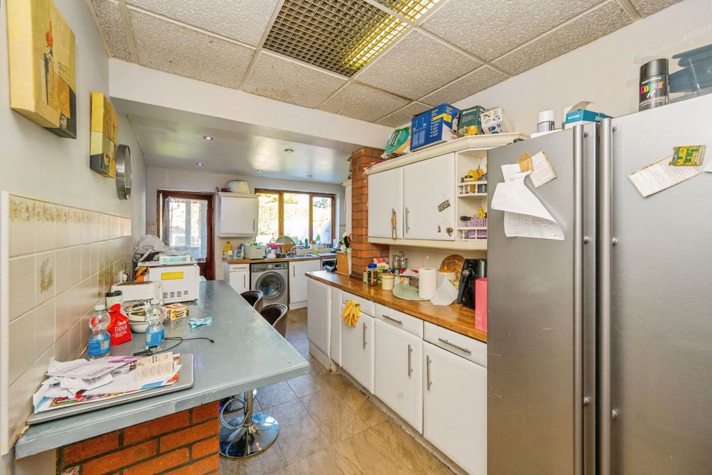 Property photo 3 of 15 Extended Breakfast Kitchen