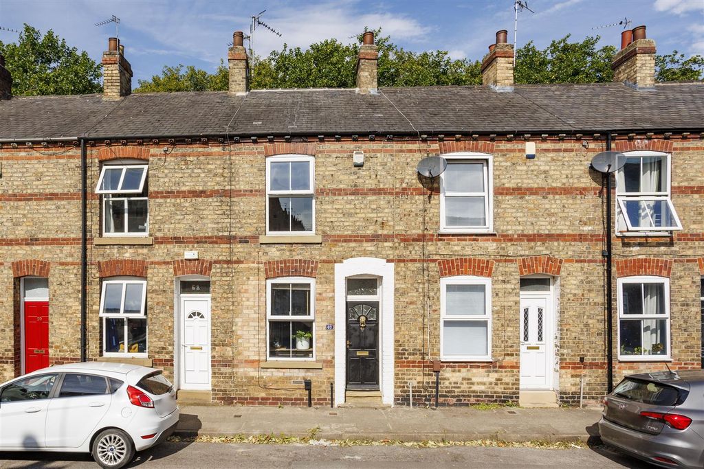 Property photo 1 of 16 63_Lincoln_Street_16.Jpg