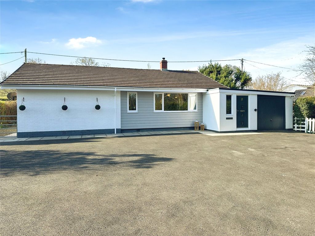Property photo 3 of 15 Picture No. 02
