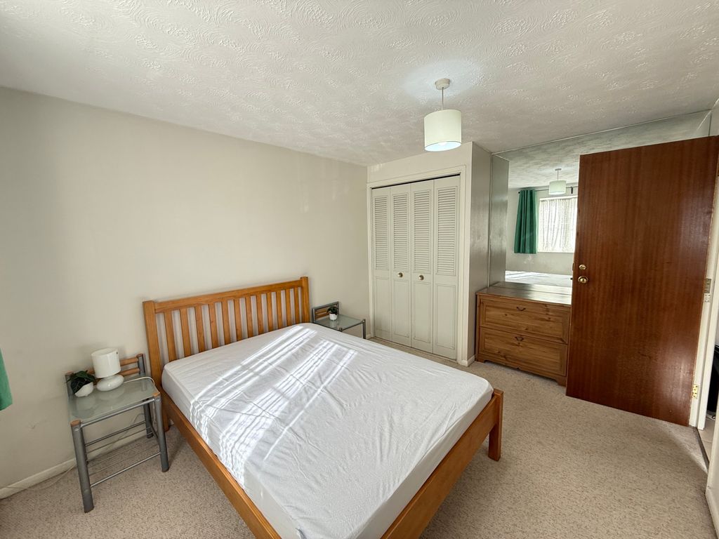 Property photo 2 of 9 Photo 1