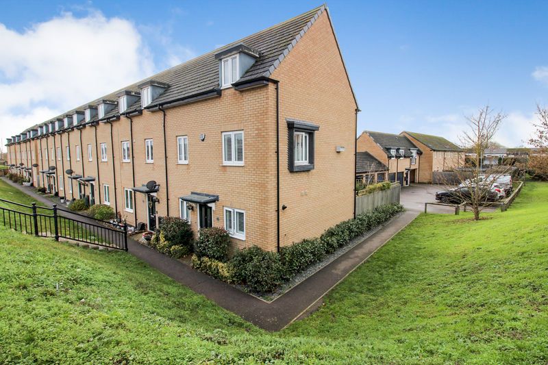 Property photo 1 of 15 Front