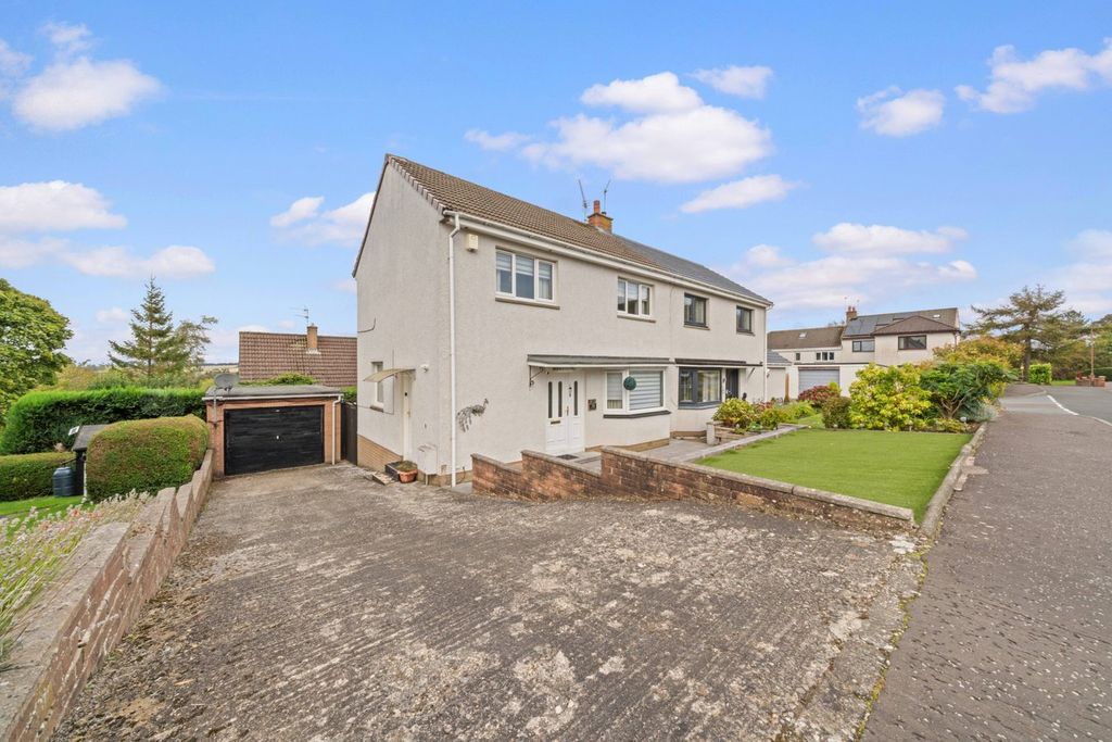 Property photo 1 of 25