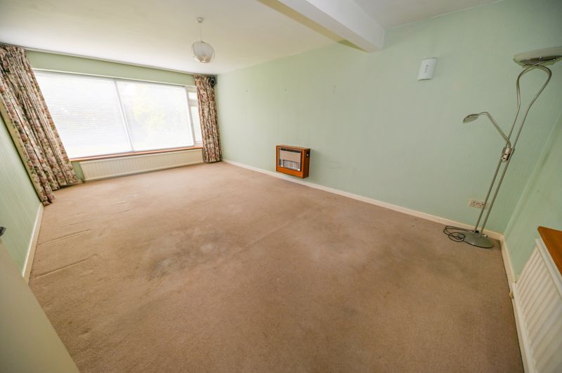 Property photo 2 of 15 Photo 6
