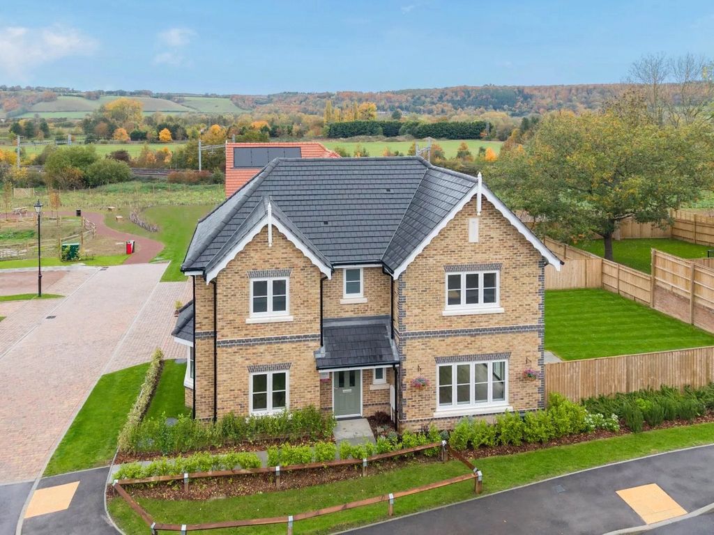 Property photo 1 of 12 External