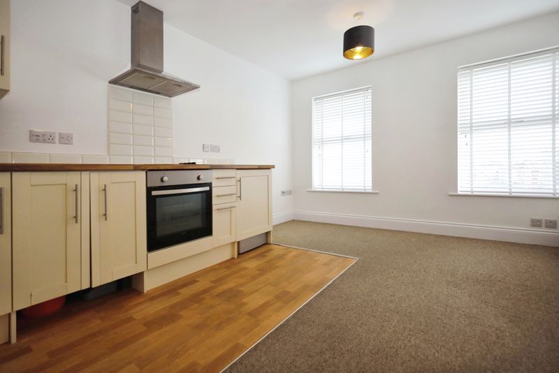 Property photo 2 of 5 Photo 5