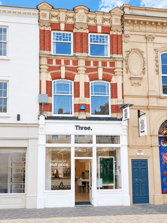 Property photo 2 of 4 24 High Town 7