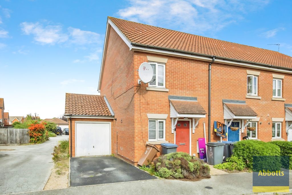 Property photo 1 of 8