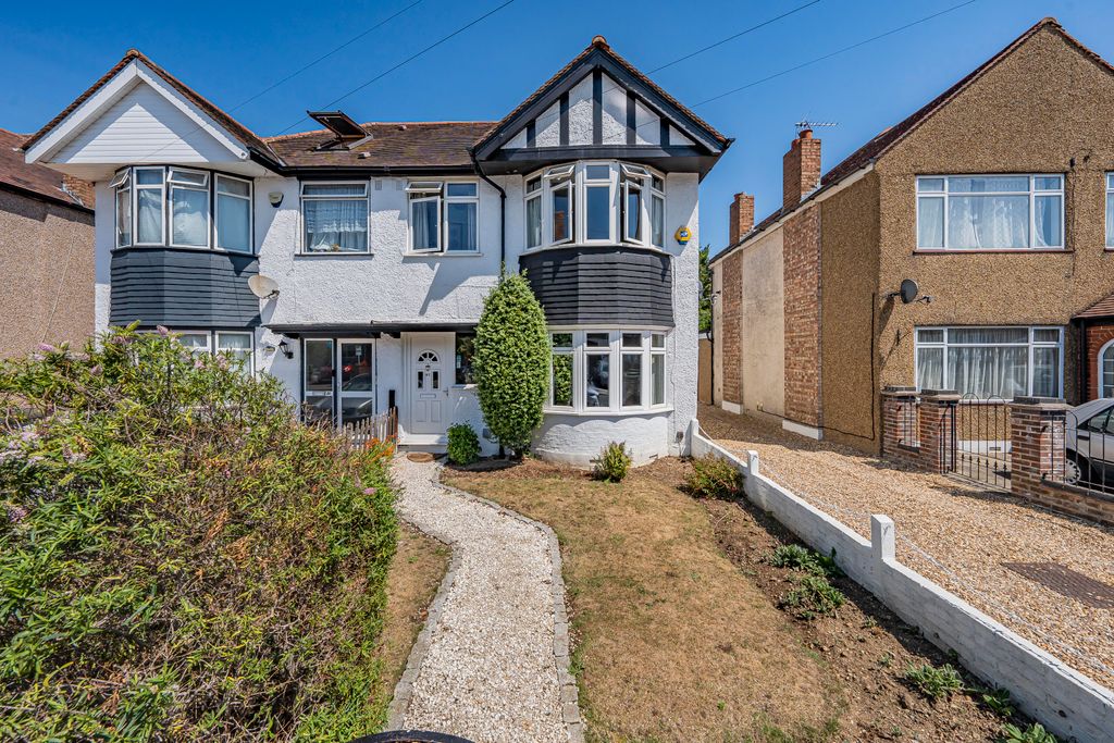 Property photo 1 of 19