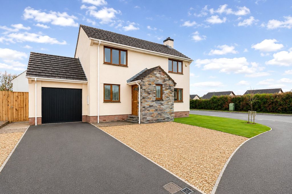 Property photo 1 of 12 Picture No. 22