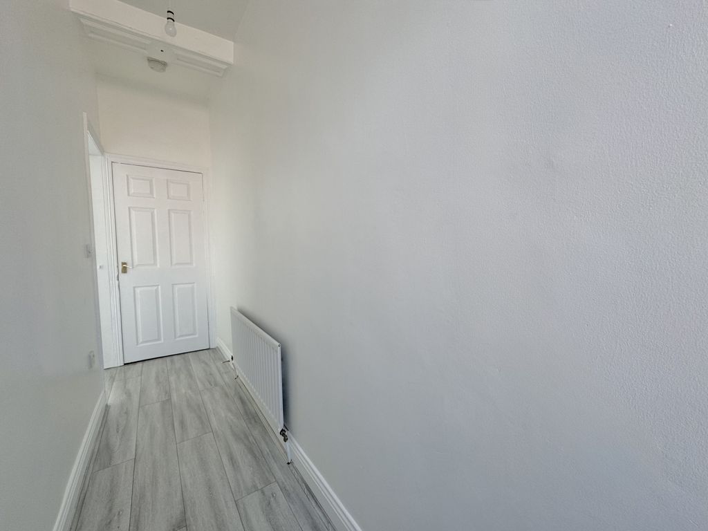 Property photo 2 of 16 Img_8419