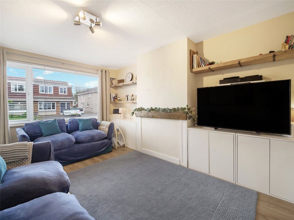 Property photo 3 of 19 Picture 3