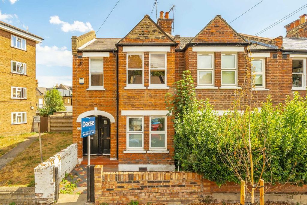 Property photo 1 of 7