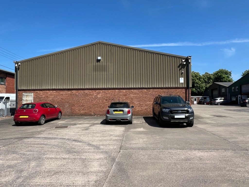 Property photo 3 of 11 Photo 3