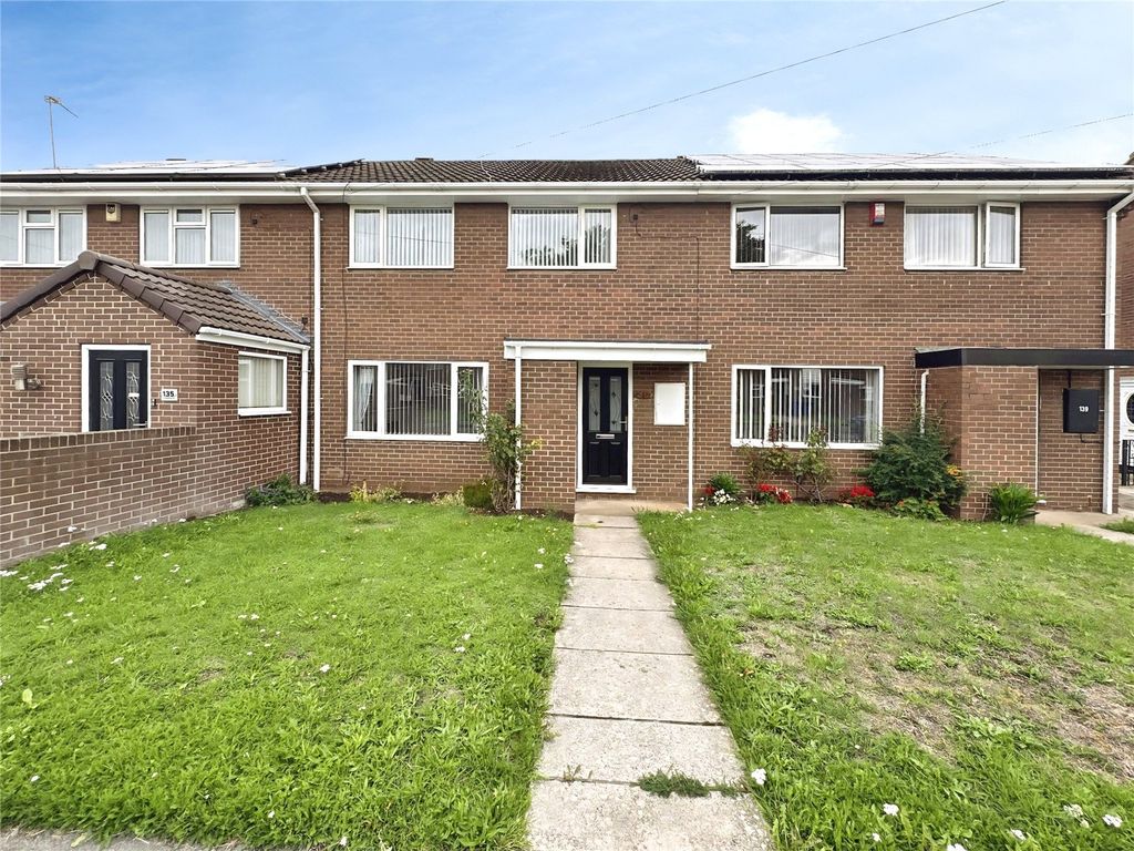 Property photo 1 of 14 Front