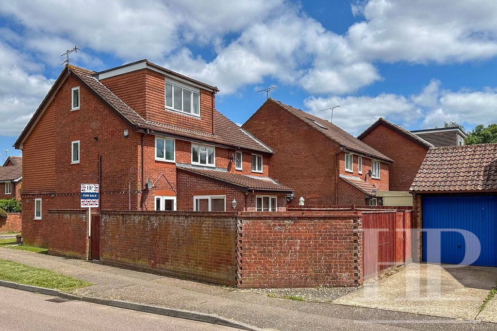 Property photo 1 of 23