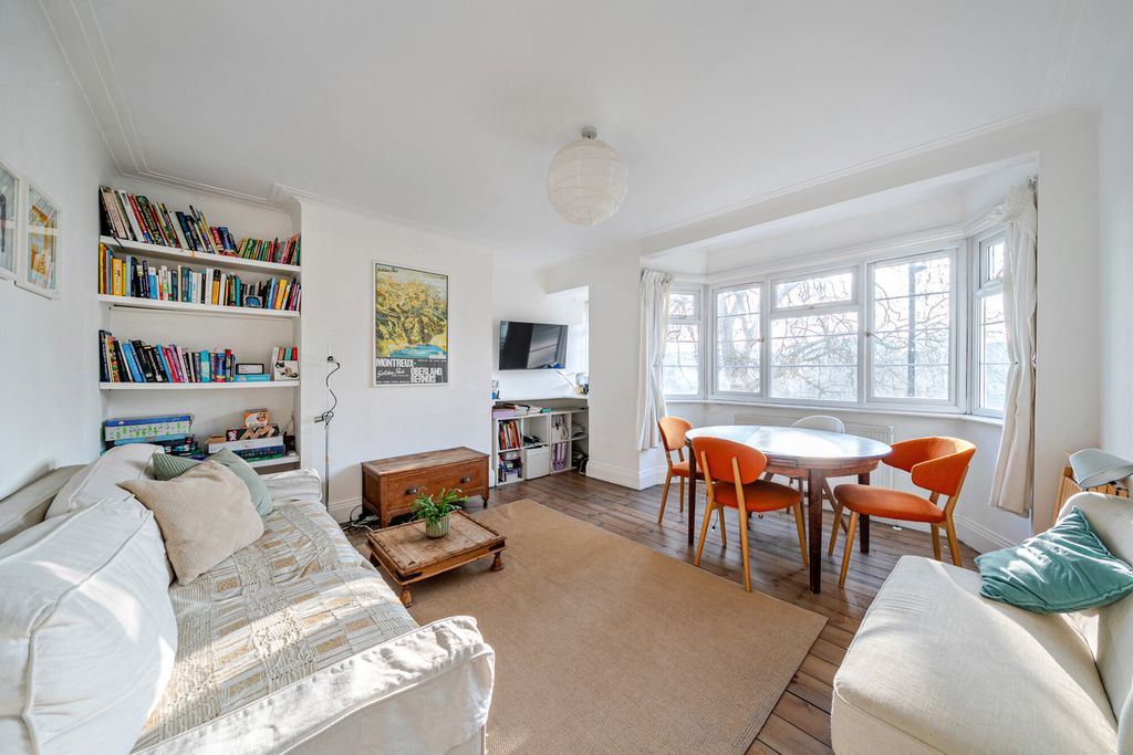 Property photo 1 of 19 1424326-20-69A85F...