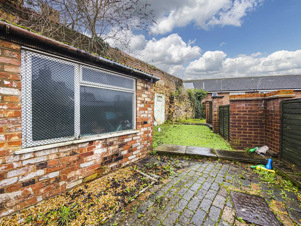 Property photo 2 of 13 Photo
