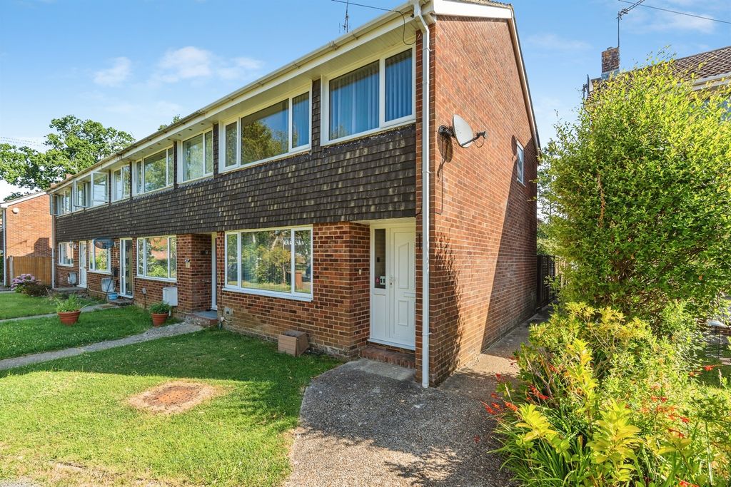 Property photo 1 of 17