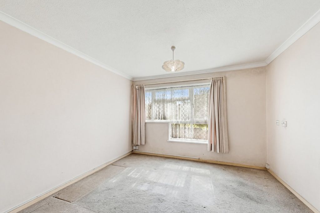 Property photo 2 of 12 Picture No. 03