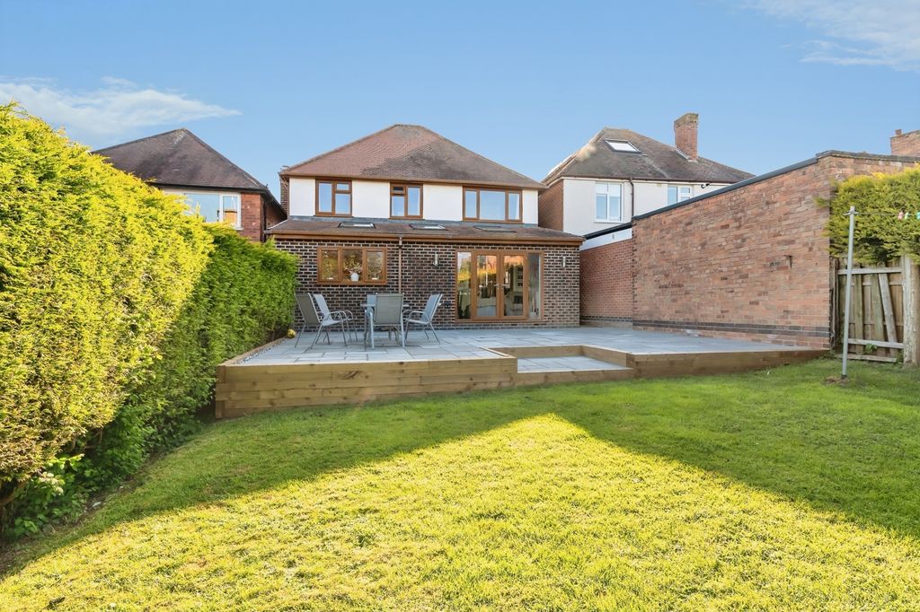 Property photo 2 of 20 Pbox-Img.Jpg