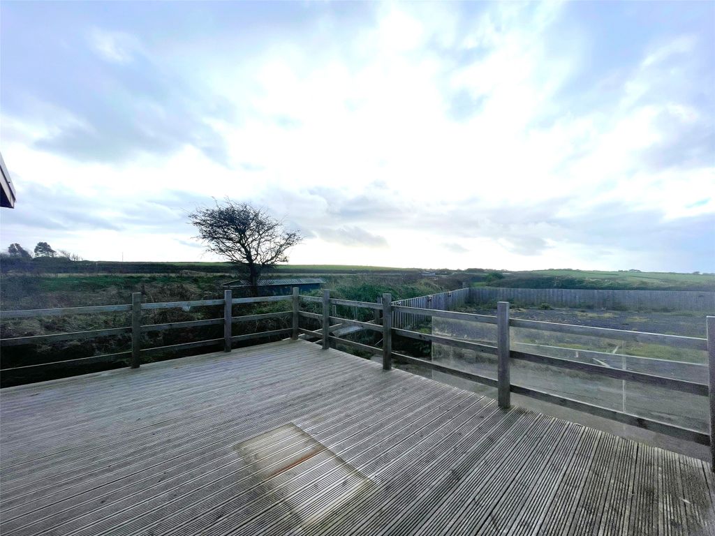 Property photo 2 of 9 Picture No. 02