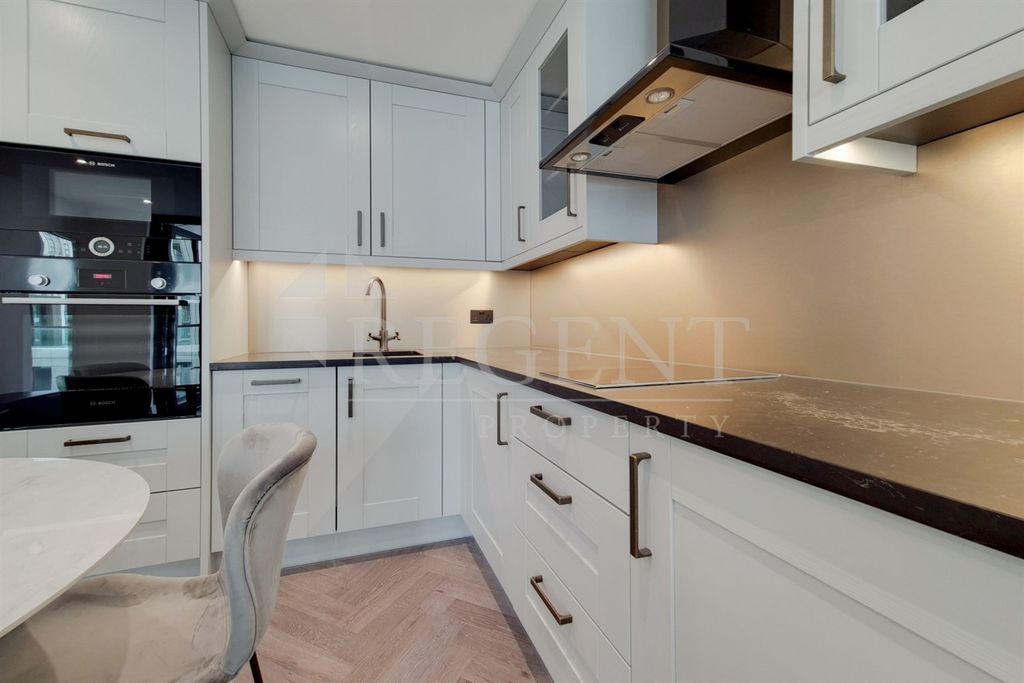 Property photo 3 of 13 Kitchen