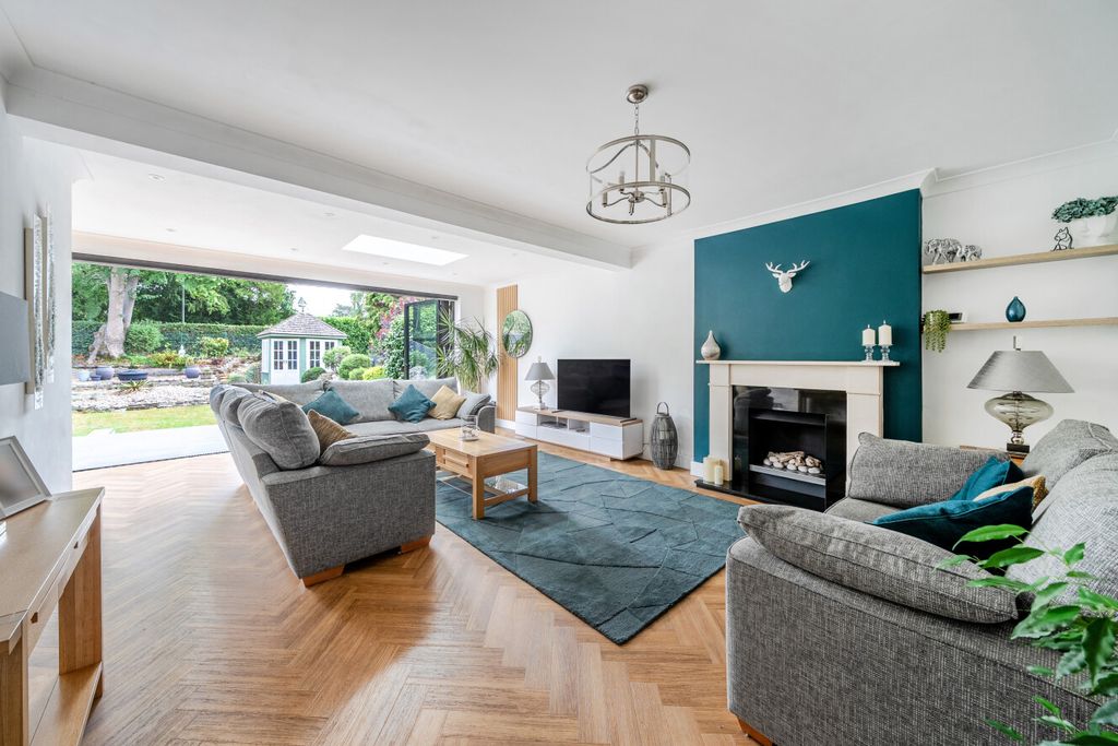 Property photo 2 of 26 42-6A47851Dd7914-...