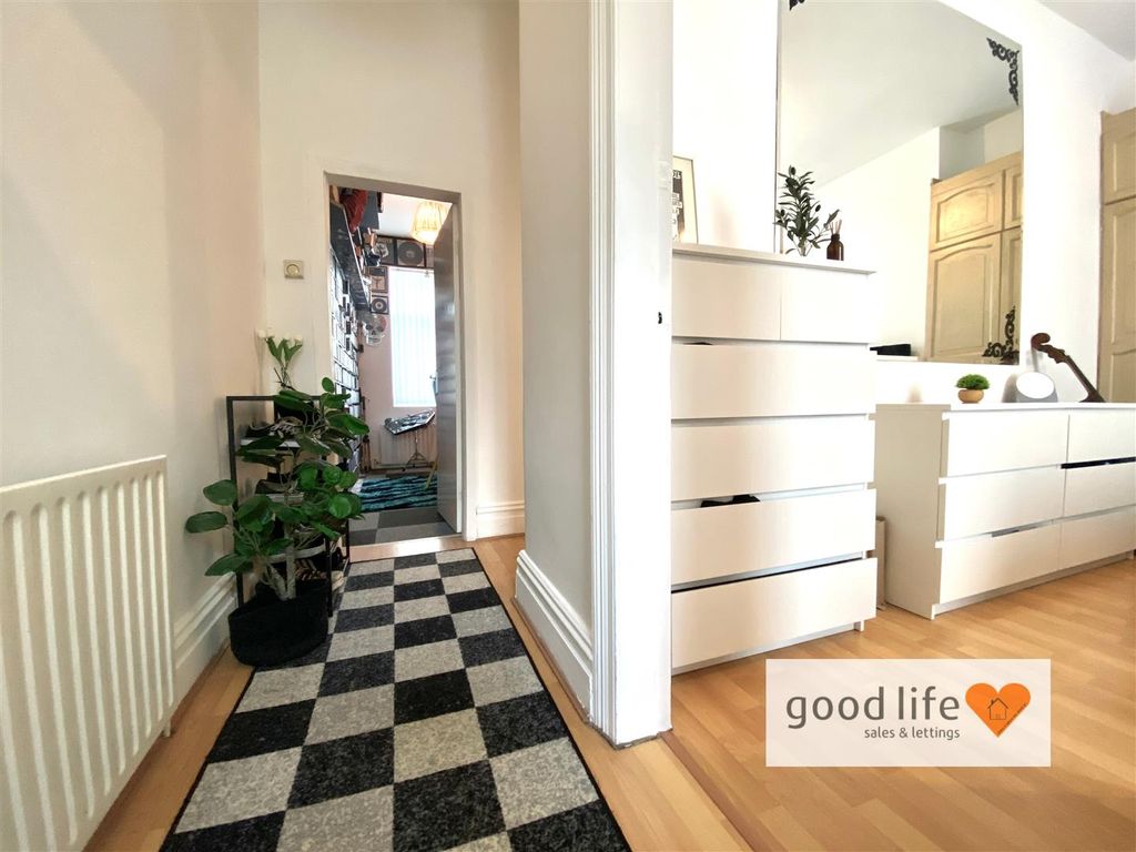 Property photo 2 of 11 20260408_161554770_Ios12Maystreet1.Jpg