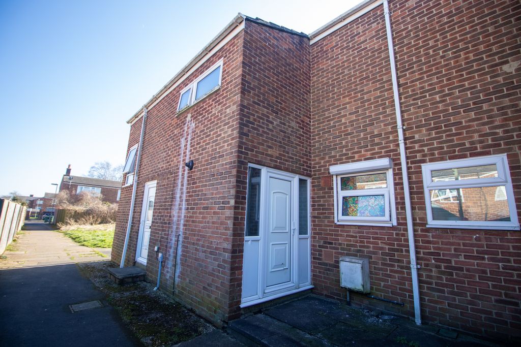 Property photo 1 of 12 Img_0152