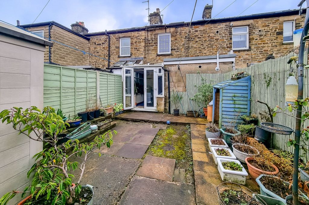 Property photo 3 of 17