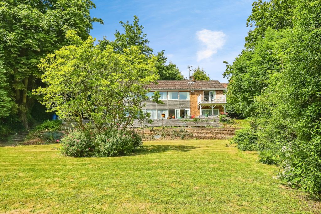 Property photo 2 of 20 Img_3876