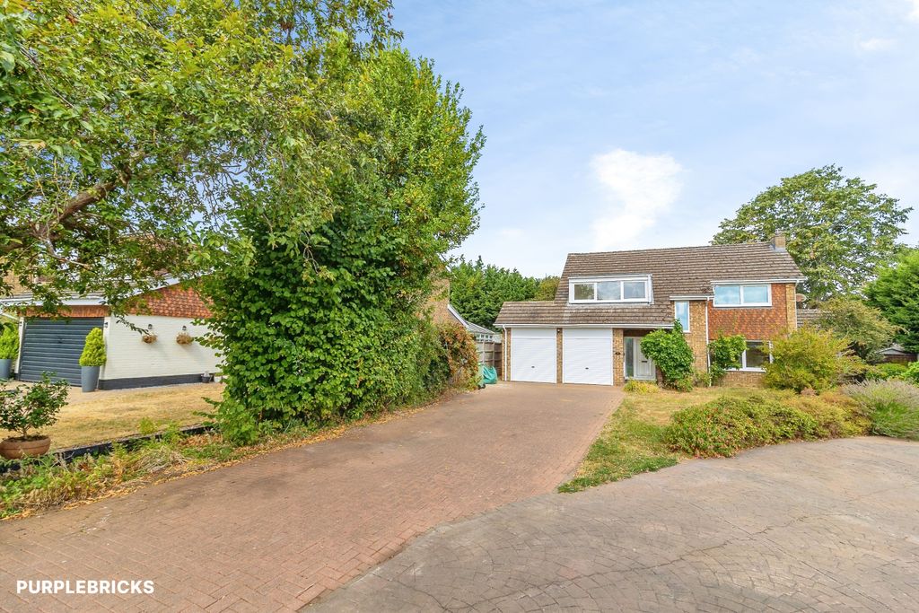 Property photo 2 of 38