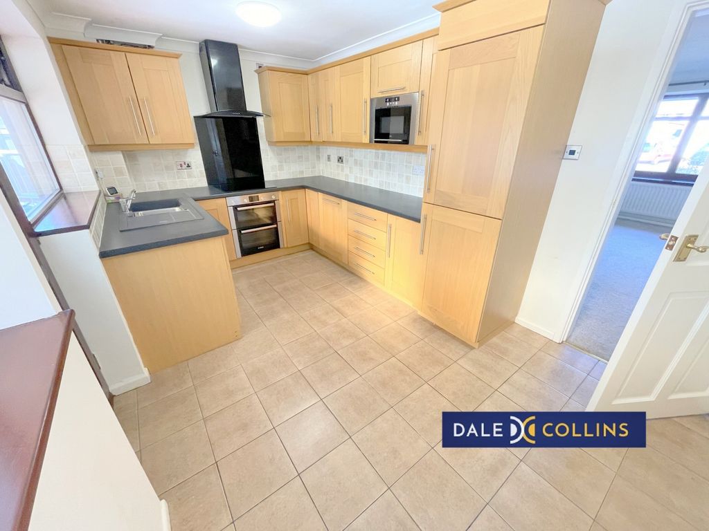Property photo 3 of 16 Photo 18