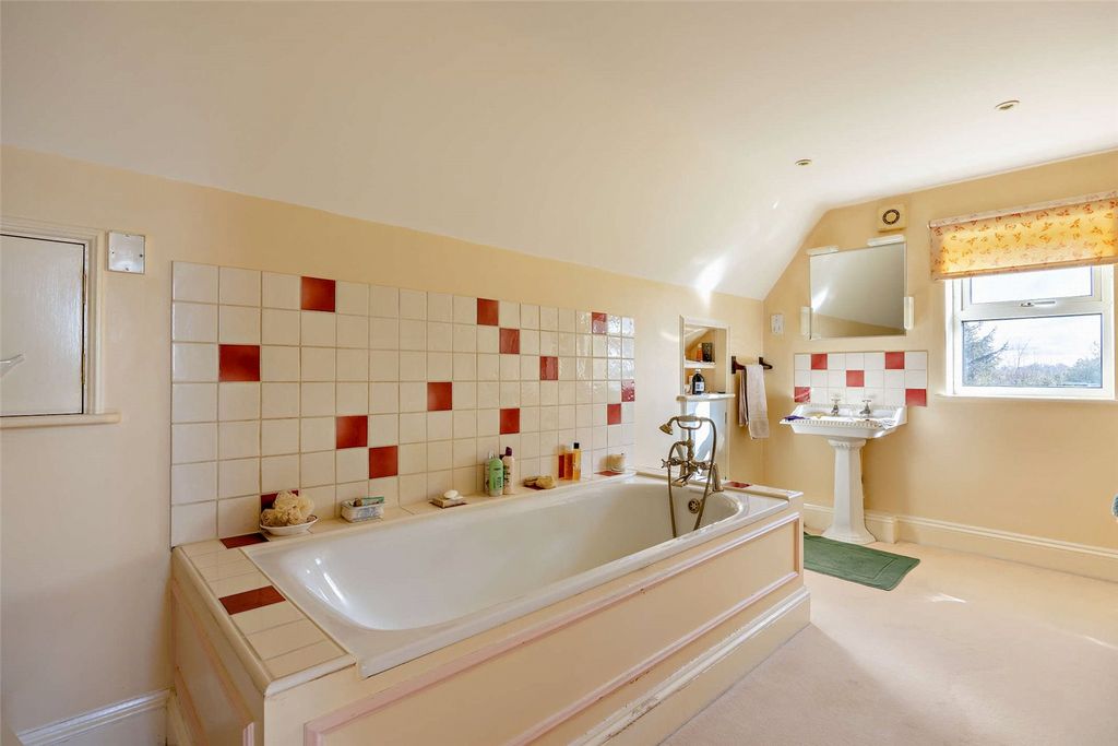 Additional image 10 of 4 bed detached house for saleBeechingstoke, Pewsey, Wiltshire SN9