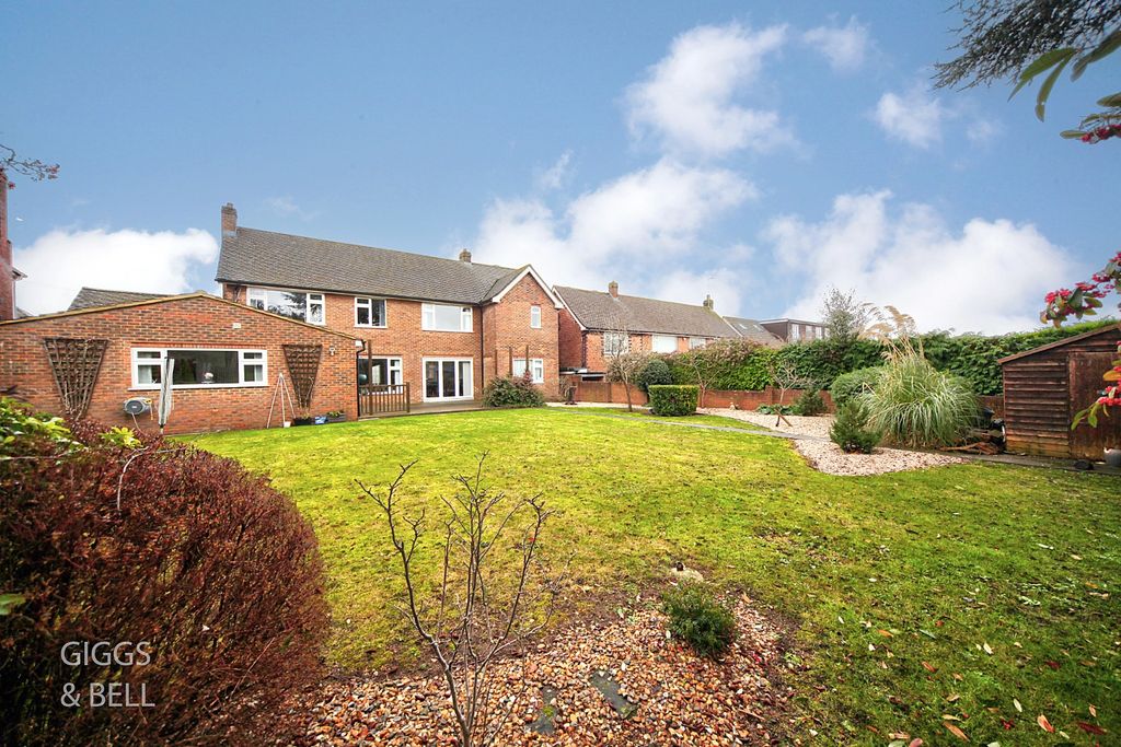 Additional image 26 of 4 bed detached house for saleOld Bedford Road, Luton, Bedfordshire LU2