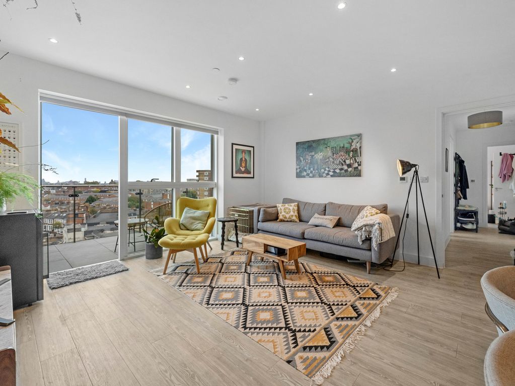 Property photo 2 of 10