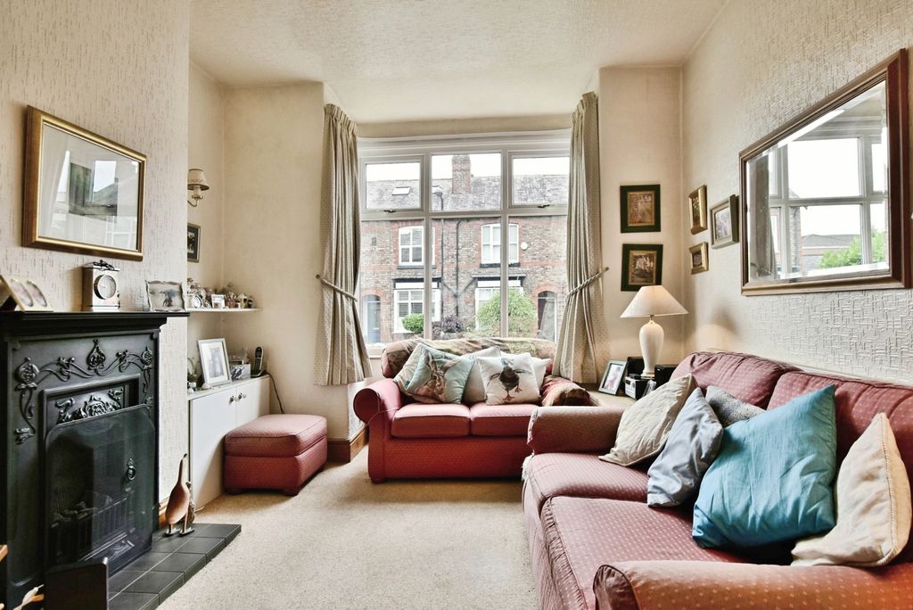 Property photo 2 of 20 Pbox-Img.Jpg