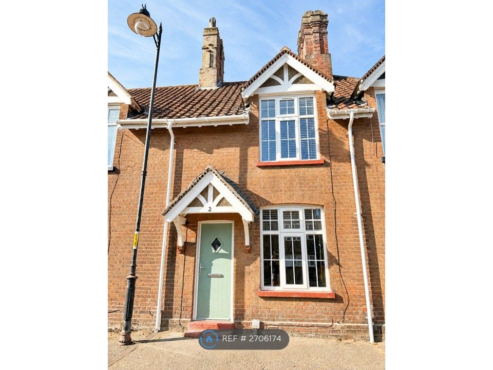 Property photo 2 of 10