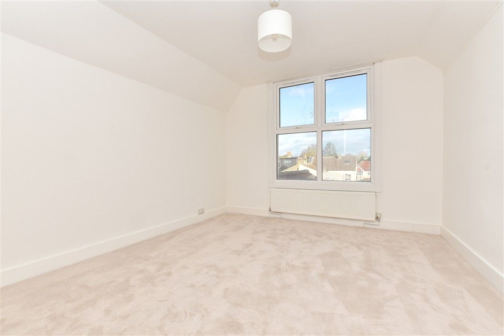 Property photo 2 of 12 Bedroom