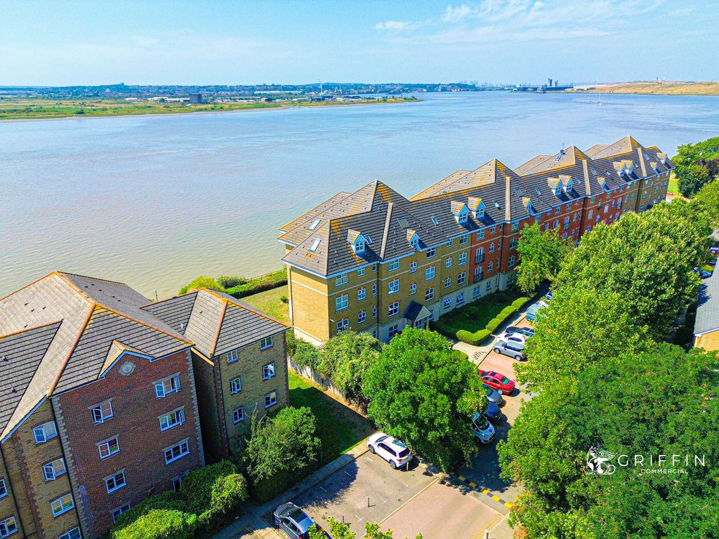 Property photo 1 of 12 Dji0801