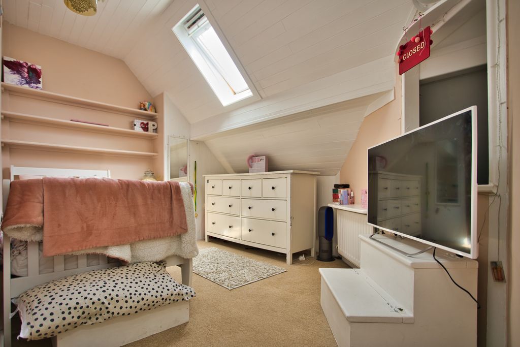 Additional image 10 of 3 bed flat for saleWalmer Castle Road, Walmer, Deal, Kent CT14